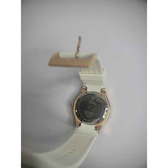 Vintage Guess Wristwatch Watch Womens Rose Gold Tone Blue White Band U0564L1 - Picture 12 of 12